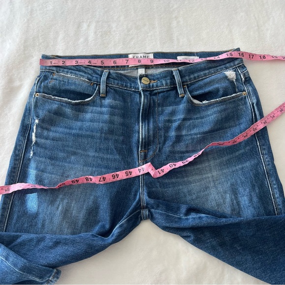 FRAME Denim Le High Skinny Distressed Jeans in Reef Point - Picture 9 of 11